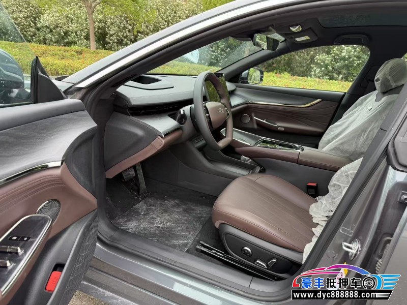 25年长安启源A07轿车抵押车出售