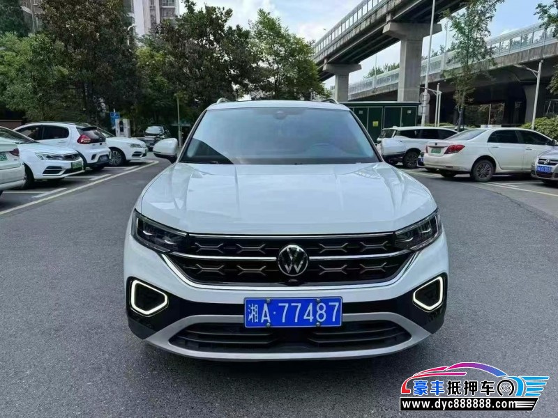 22年大众探岳轿车