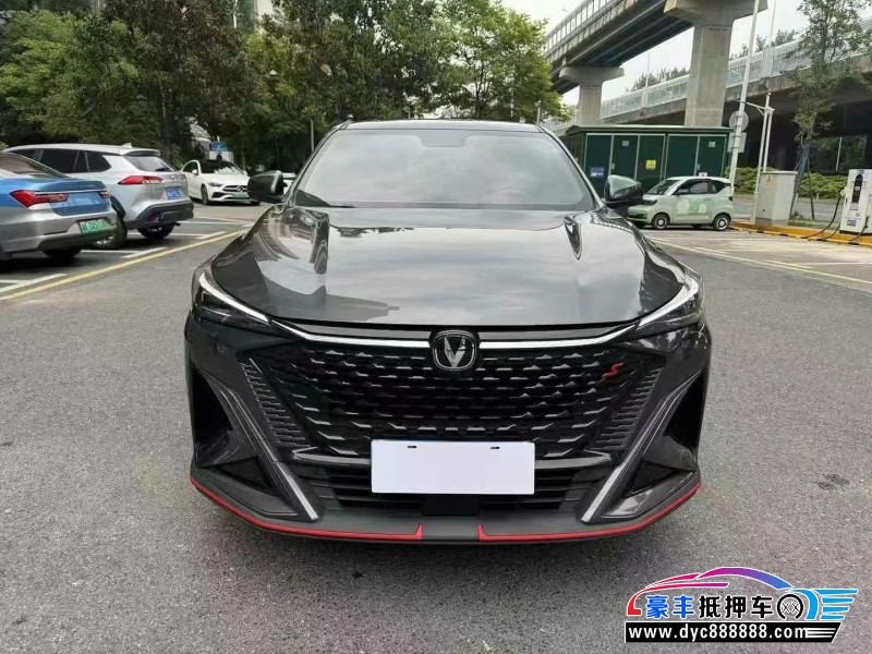 抵押车出售24年长安欧尚X5轿车