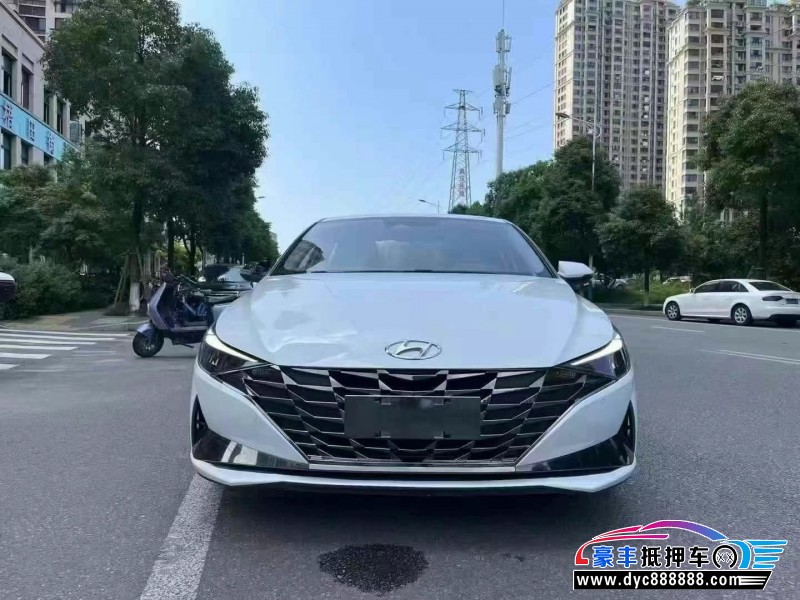 抵押车出售22年现代伊兰特轿车