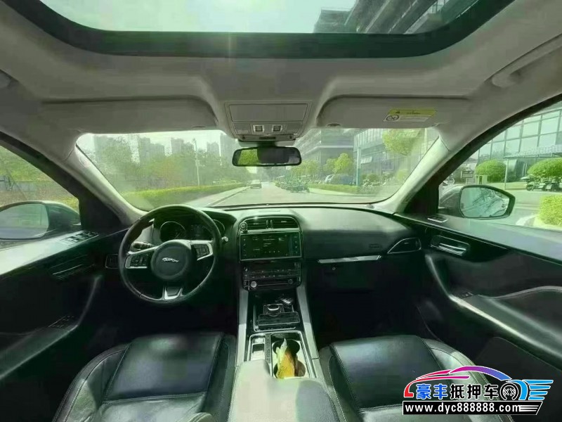 17年捷豹F-PACE轿车抵押车出售