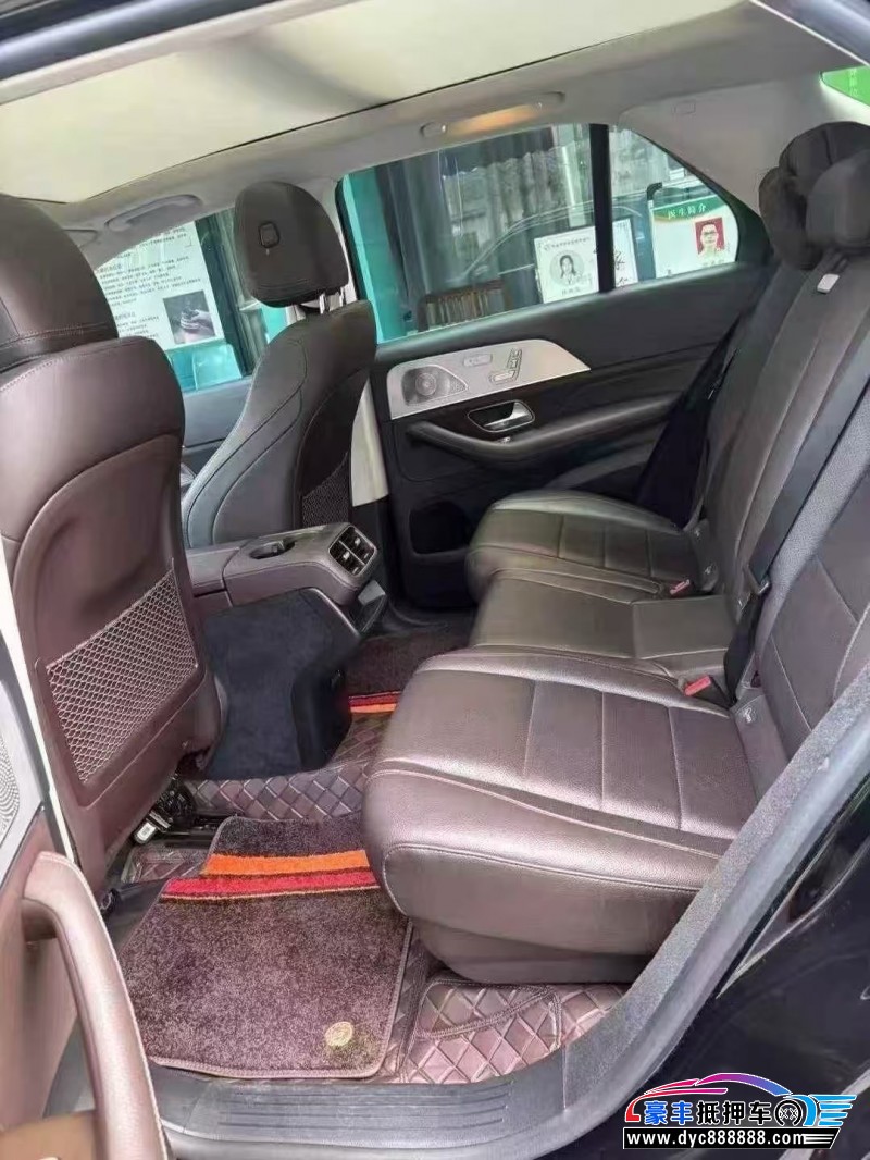 21年奔驰GLE轿车抵押车出售