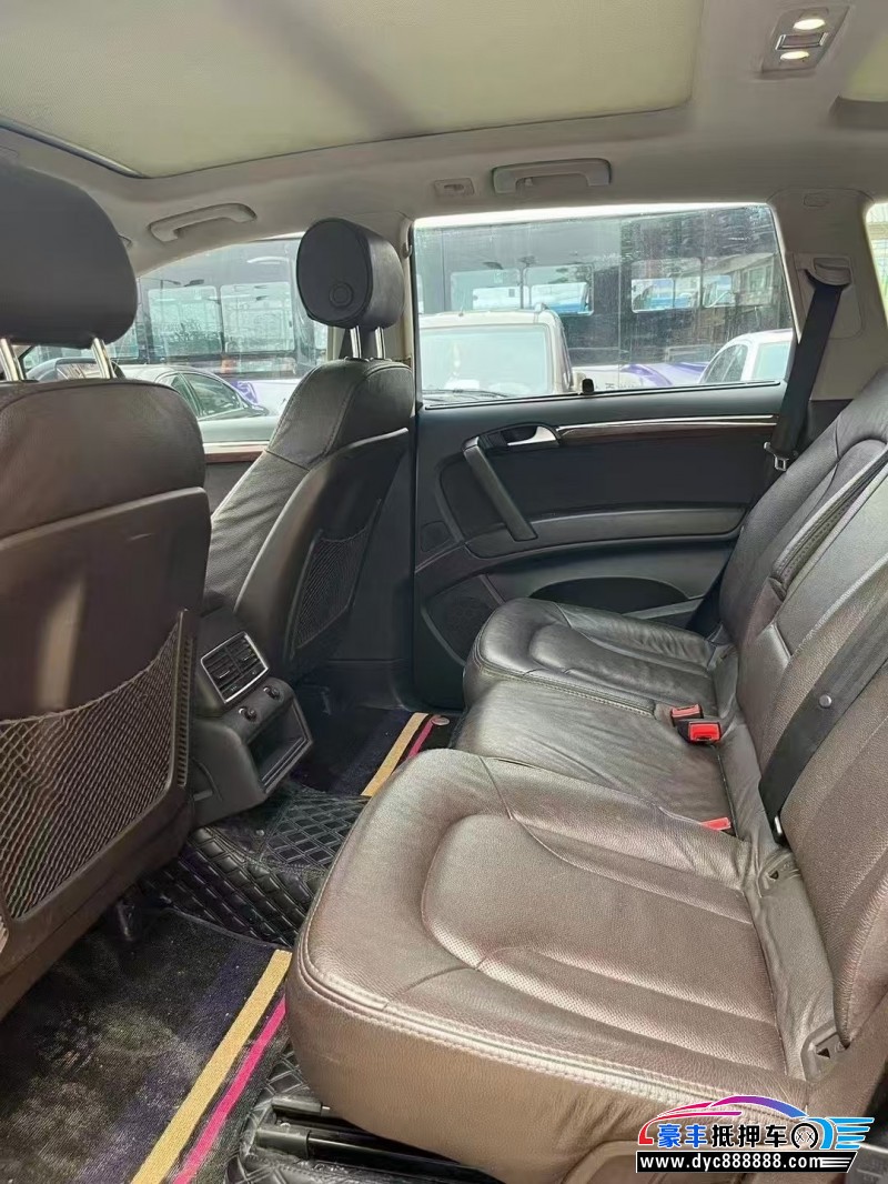 15年奥迪Q7SUV抵押车出售