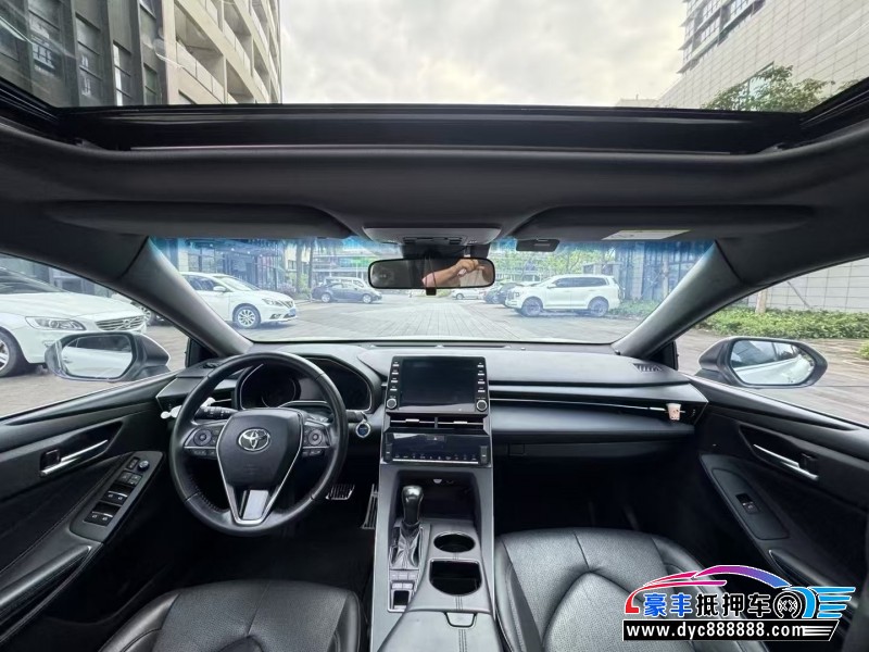 19年丰田亚洲龙轿车抵押车出售