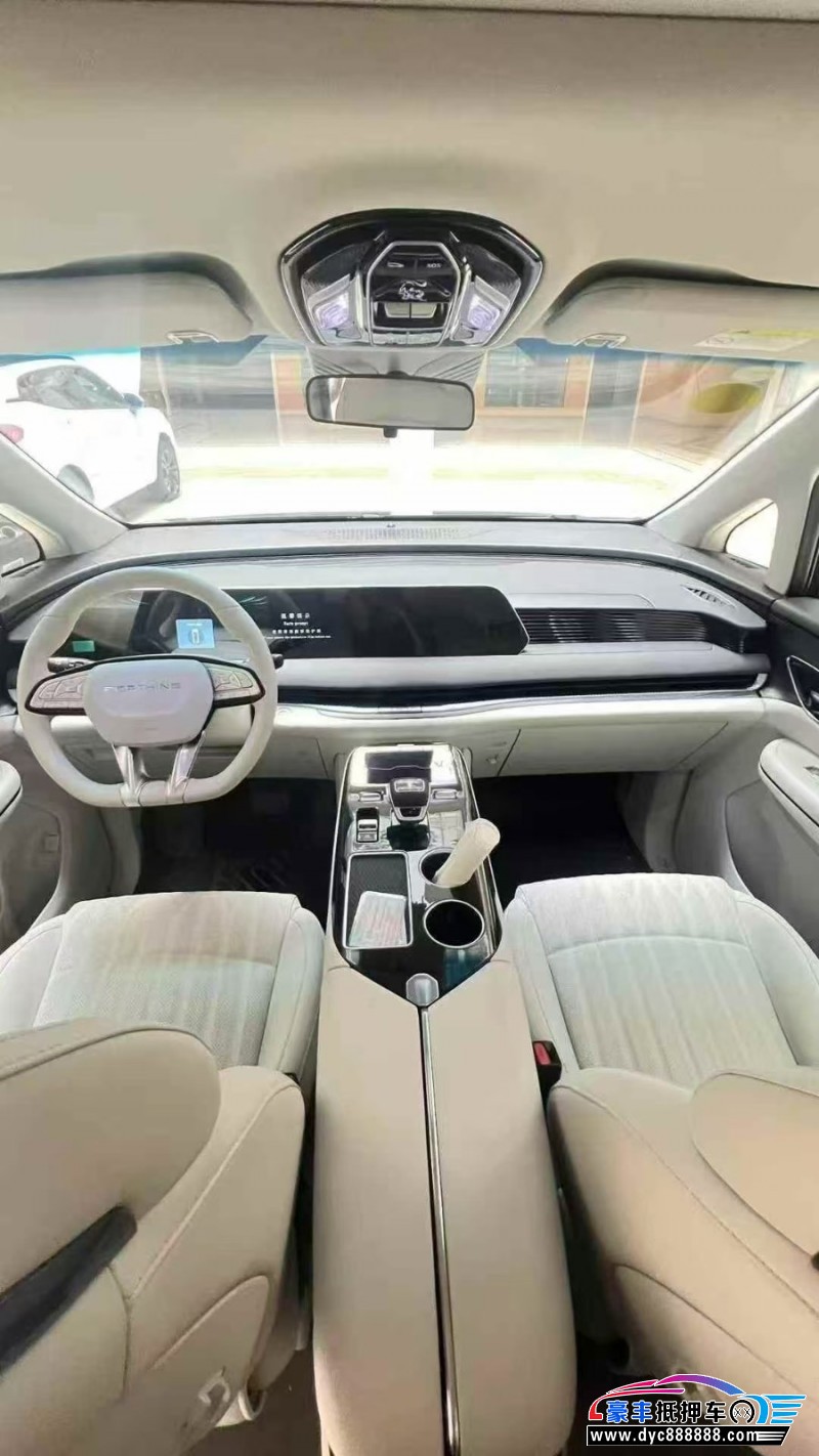 25年东风风行星海V9轿车抵押车出售