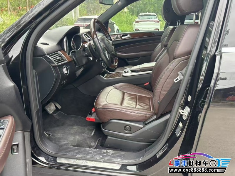 13年奔驰MLSUV抵押车出售