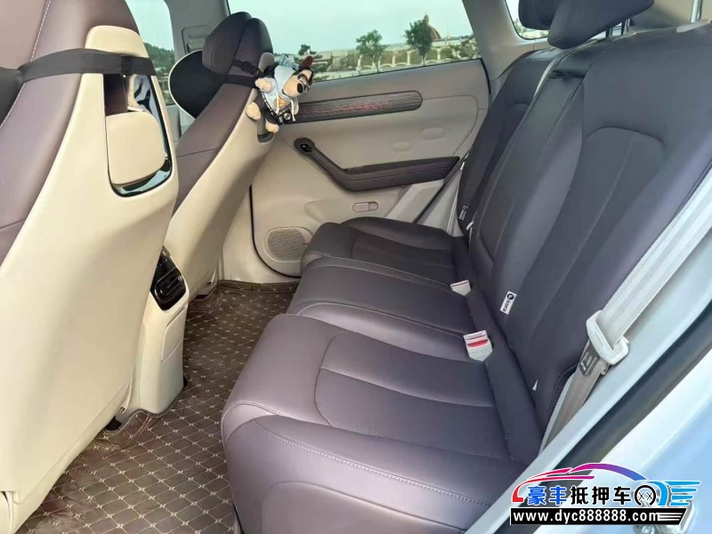 25年零跑C11SUV抵押车出售