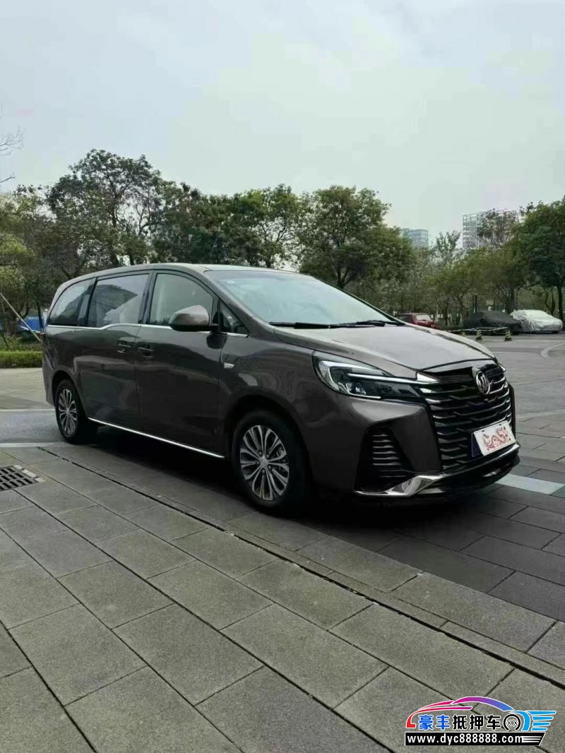 24年别克GL8轿车抵押车出售