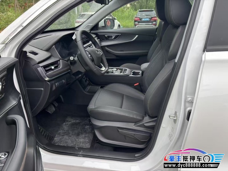 25年奇瑞瑞虎8轿车抵押车出售