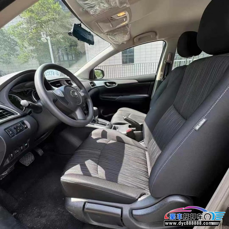 24年日产轩逸轿车抵押车出售