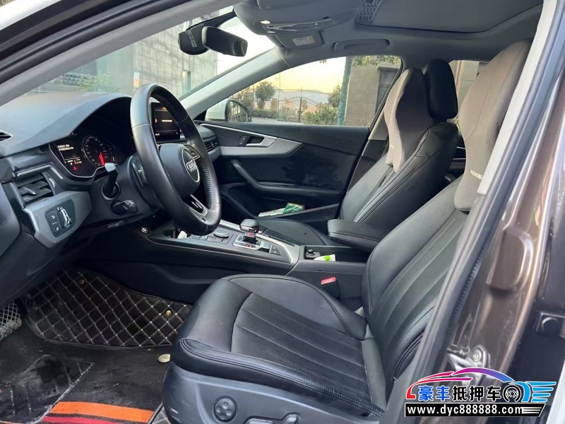 18年奥迪A4L轿车抵押车出售