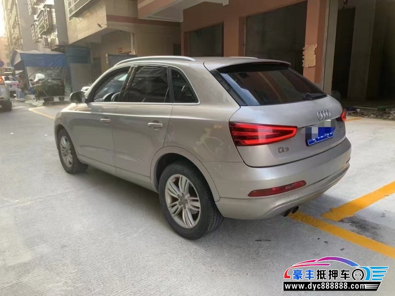13年奥迪Q3轿车抵押车出售