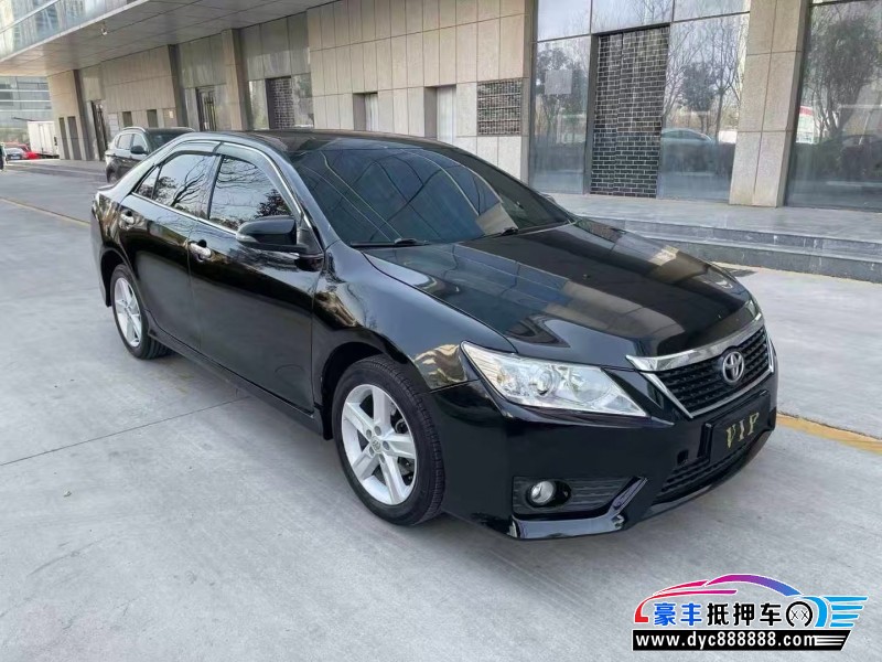 13年丰田凯美瑞轿车抵押车出售