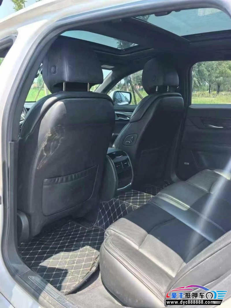 21年凯迪拉克CT6轿车抵押车出售