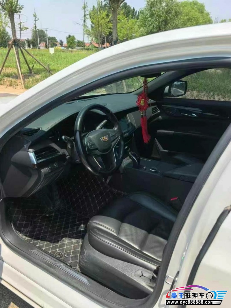 21年凯迪拉克CT6轿车抵押车出售