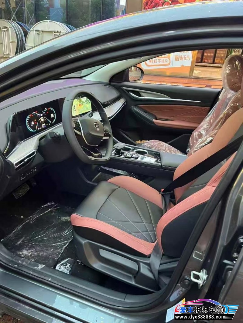 25年长安逸动轿车抵押车出售