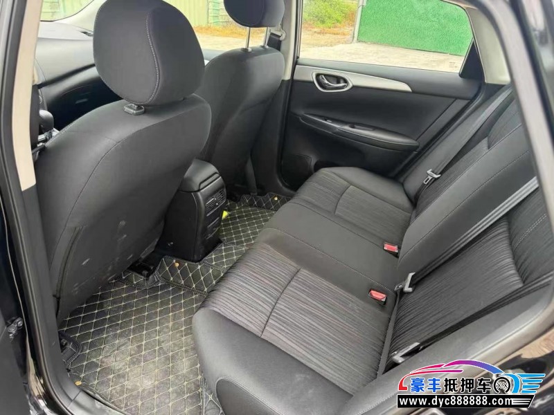 24年日产轩逸轿车抵押车出售