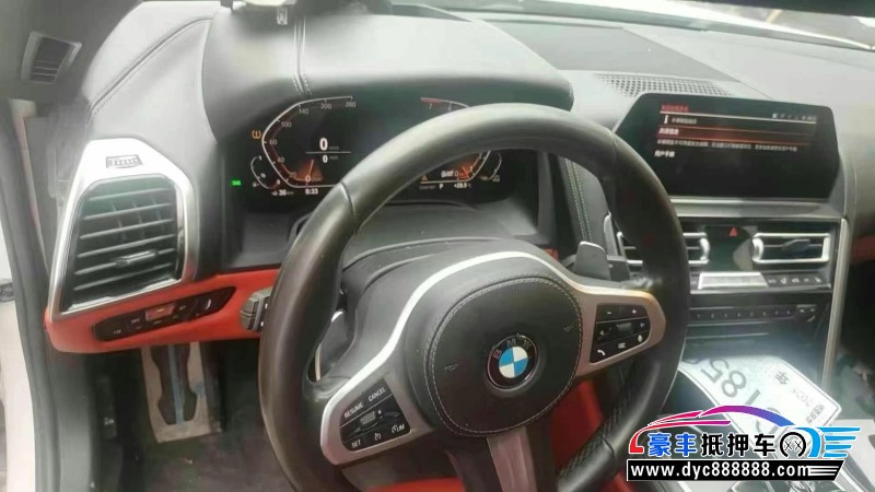 20年宝马8系轿车抵押车出售