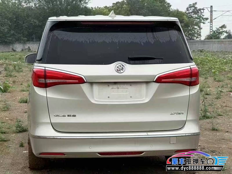 17年别克GL8MPV抵押车出售