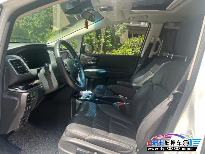 21年本田奥德赛轿车抵押车出售