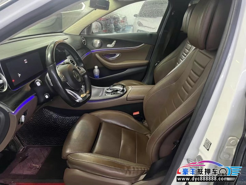 16年奔驰E轿车抵押车出售