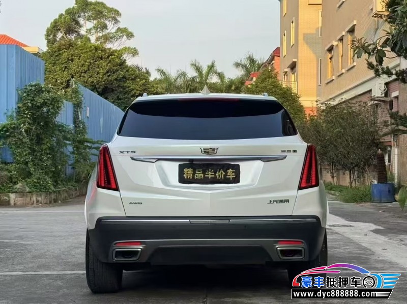 21年凯迪拉克XT5轿车抵押车出售