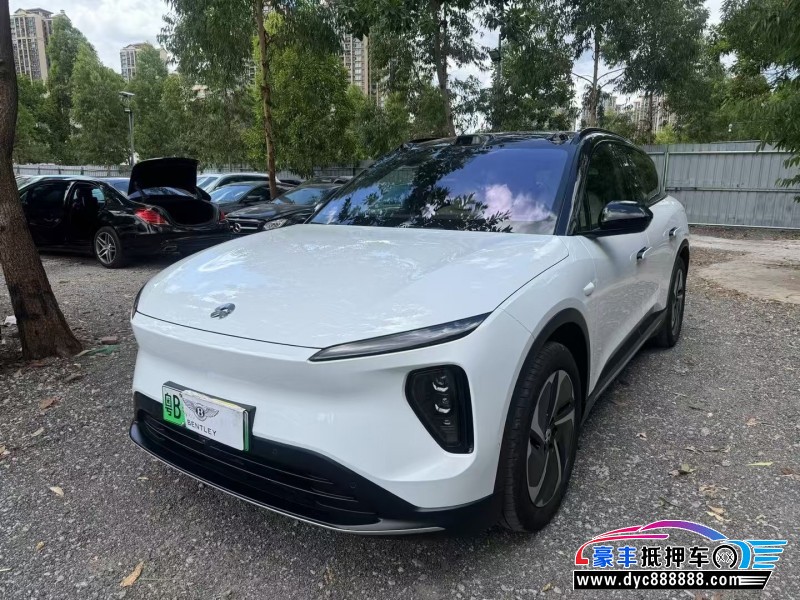 25年蔚来ES6轿车抵押车出售