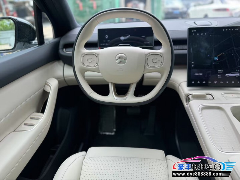 25年蔚来ES6轿车抵押车出售