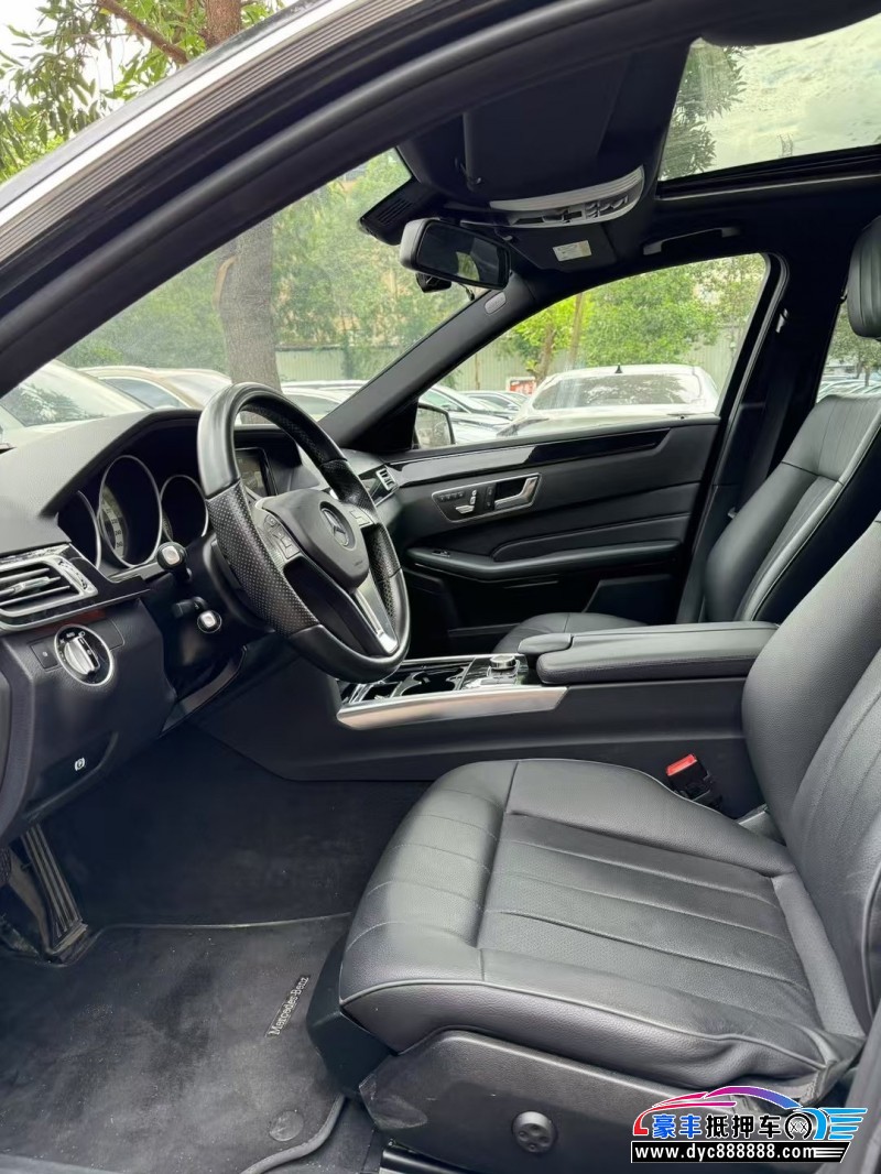 16年奔驰E轿车抵押车出售