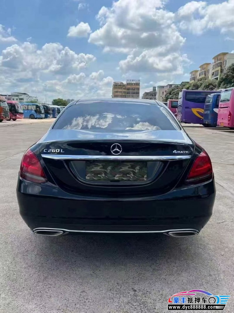 19年奔驰C轿车抵押车出售