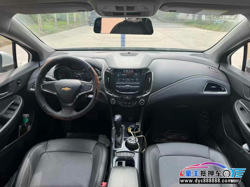 17年雪佛兰科鲁兹轿车抵押车出售