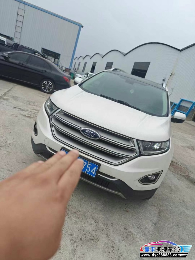 抵押车出售17年福特锐界轿车