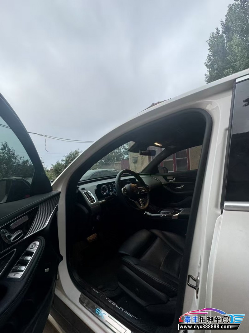 21年奔驰EQC轿车抵押车出售