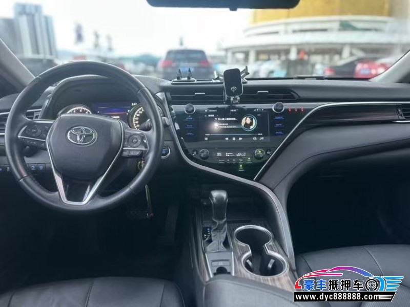 21年丰田凯美瑞轿车抵押车出售