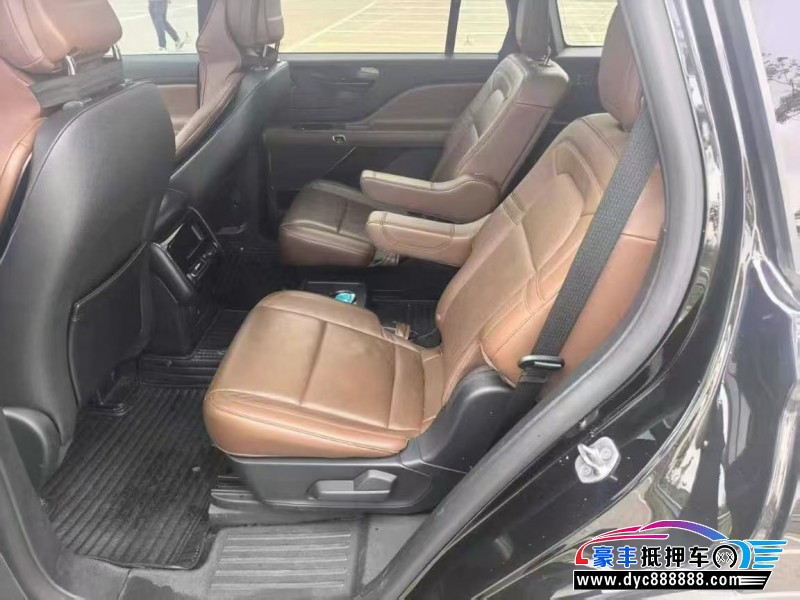 21年林肯飞行家轿车抵押车出售