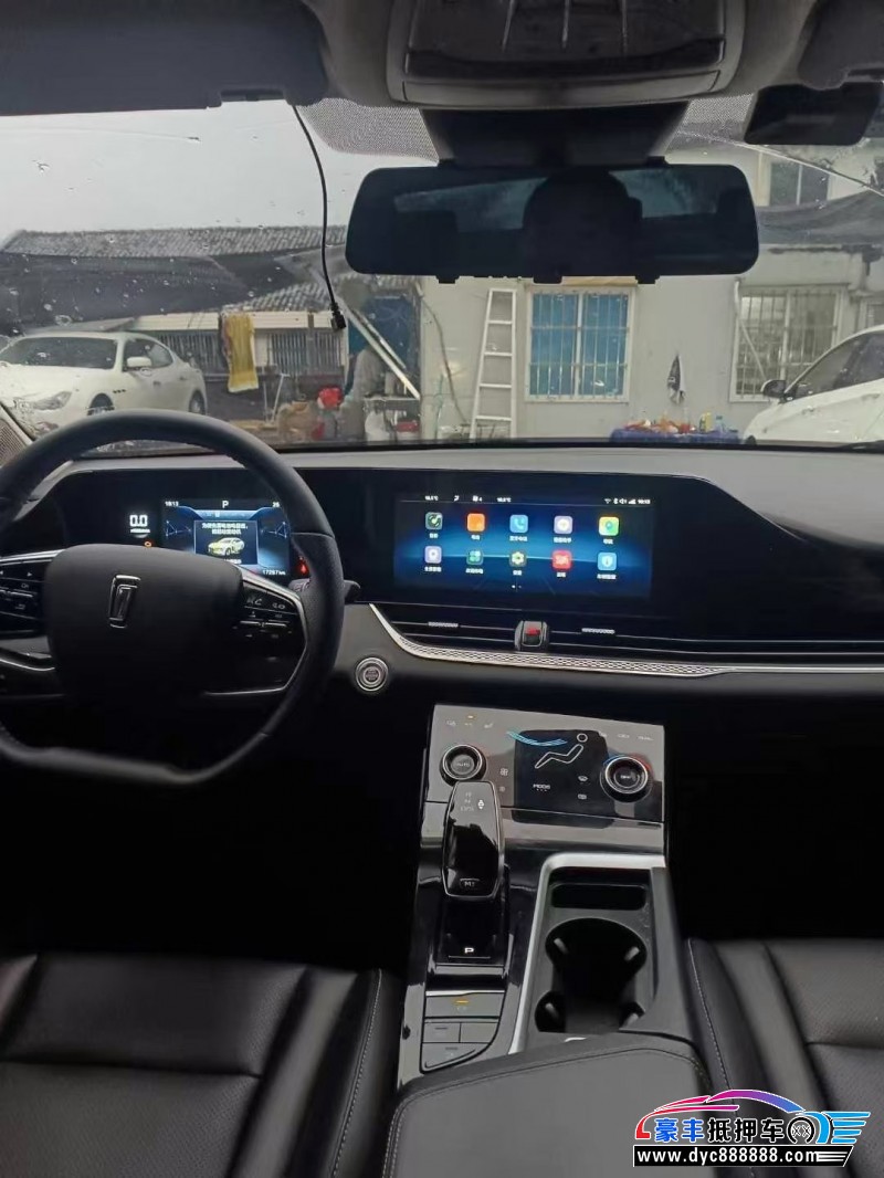 24年奔腾B70轿车抵押车出售