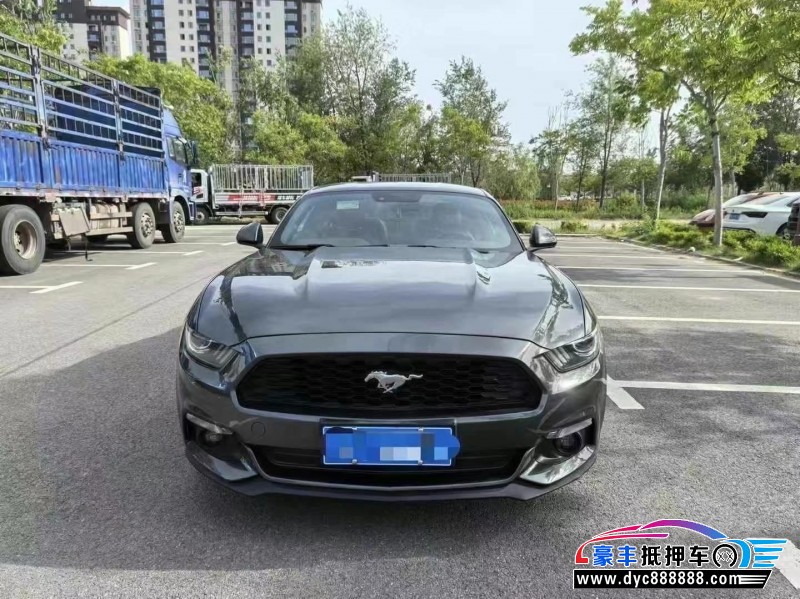 抵押车出售18年福特野马轿车