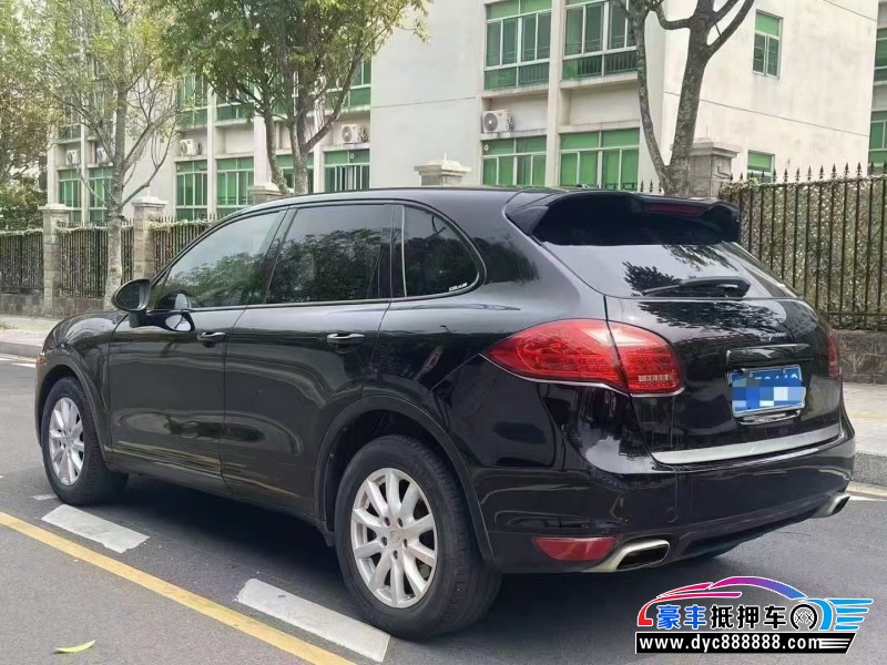 11年保时捷卡宴轿车抵押车出售