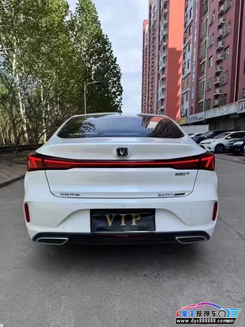 24年长安逸动轿车抵押车出售