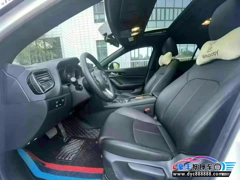 23年马自达CX-4轿车抵押车出售