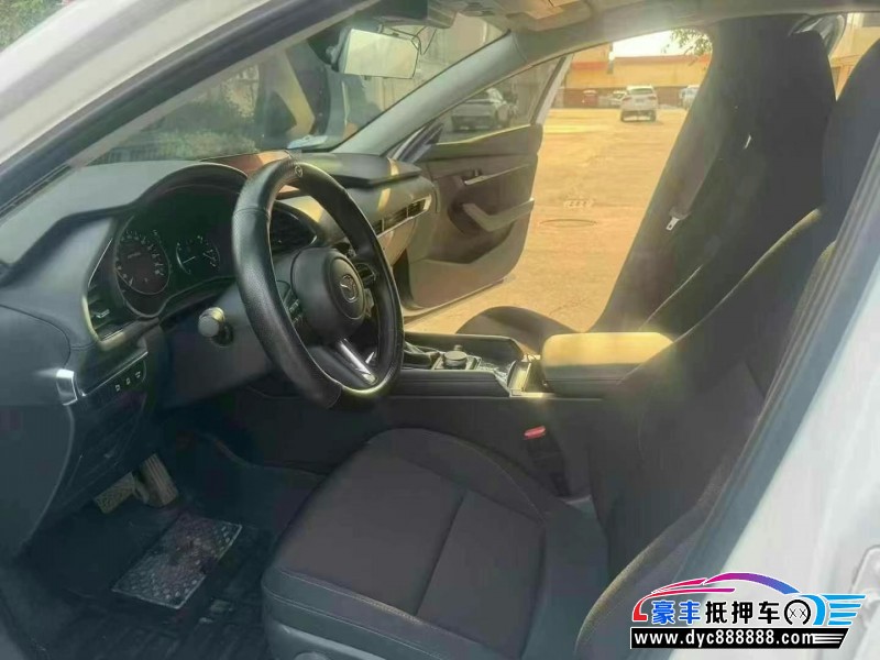 23年马自达昂克赛拉轿车抵押车出售