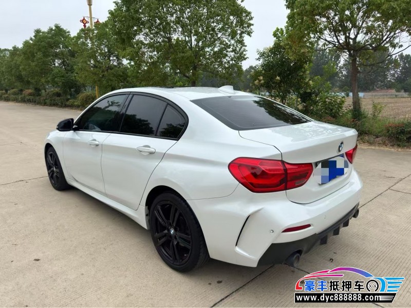 21年宝马1系轿车抵押车出售