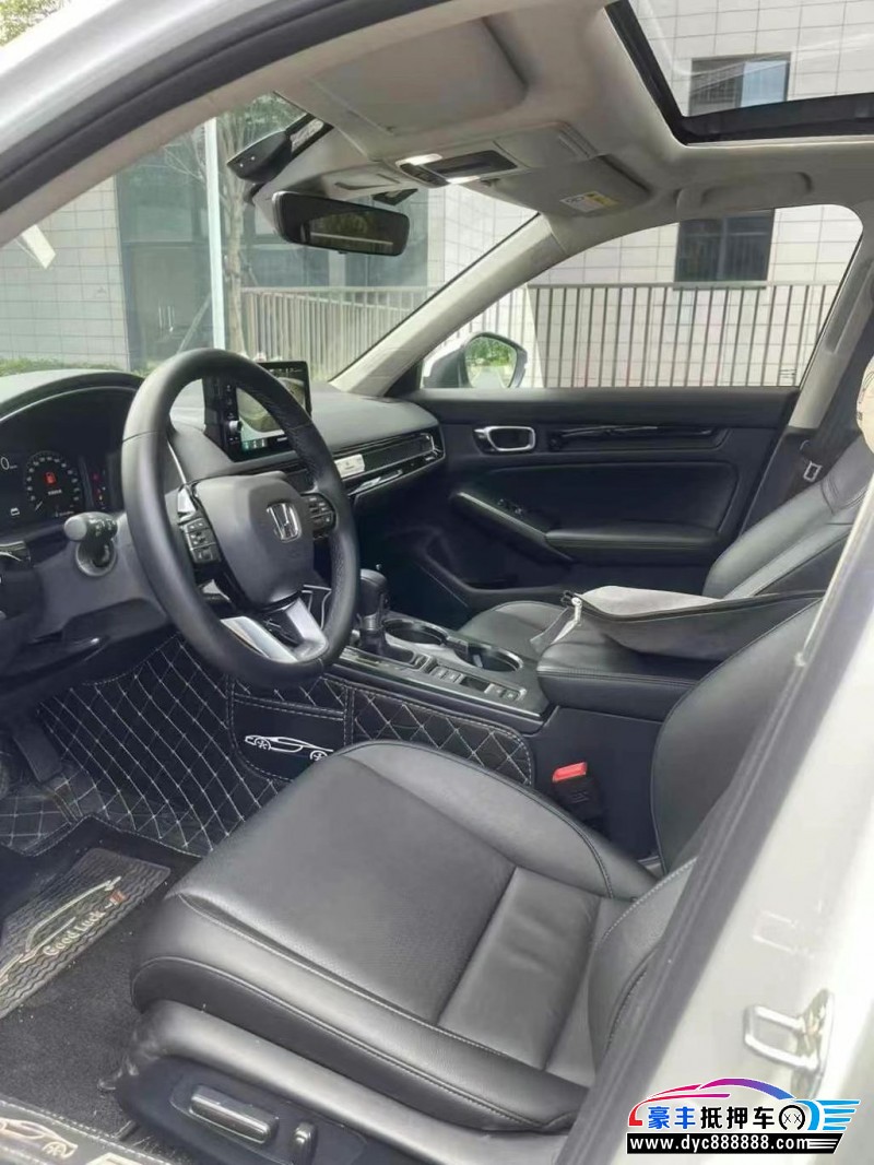 24年本田型格轿车抵押车出售