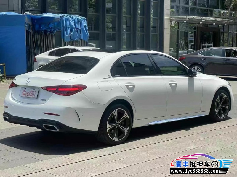 24年奔驰C轿车抵押车出售