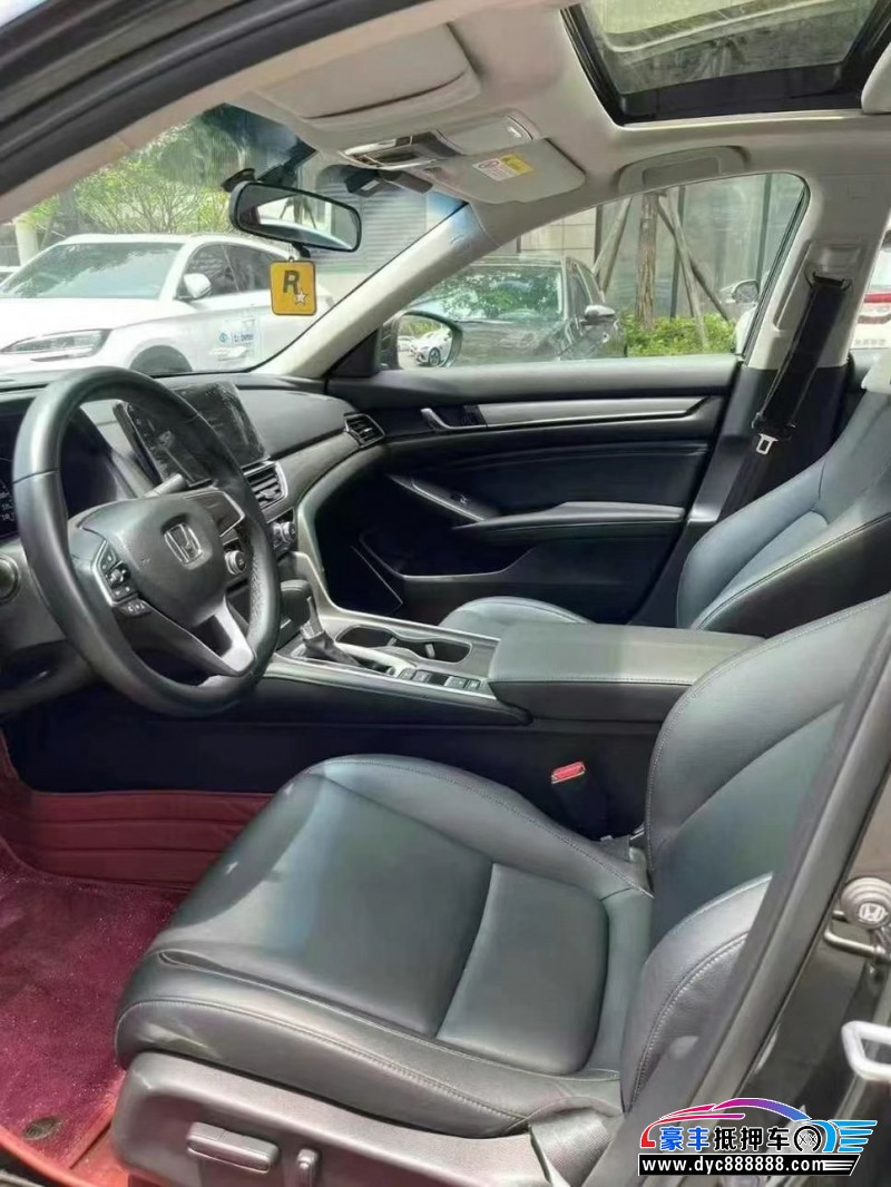 23年本田雅阁轿车抵押车出售