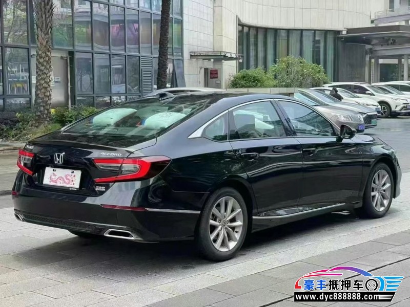 23年本田雅阁轿车抵押车出售