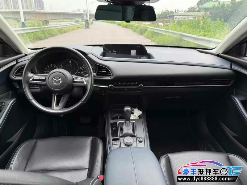 21年马自达cx30轿车抵押车出售