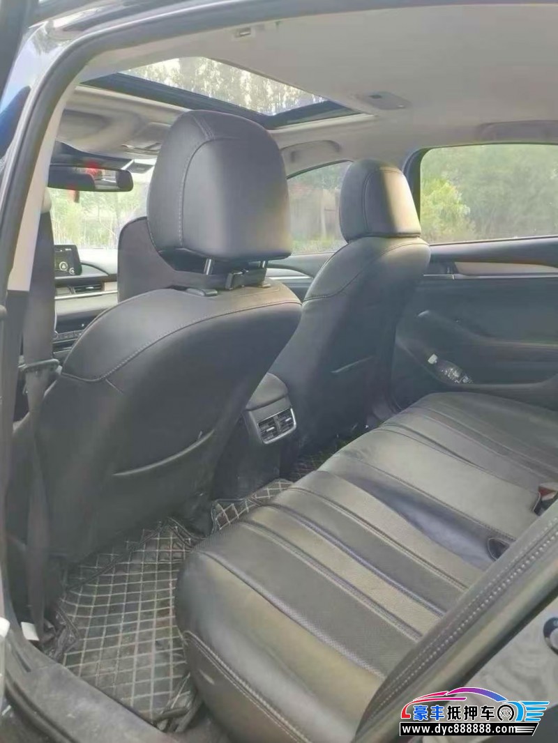 20年马自达阿特兹轿车抵押车出售