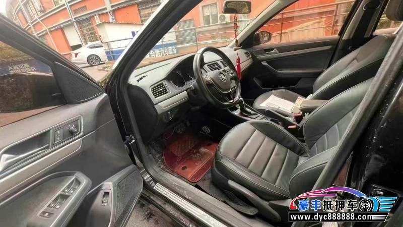 18年大众朗逸轿车抵押车出售