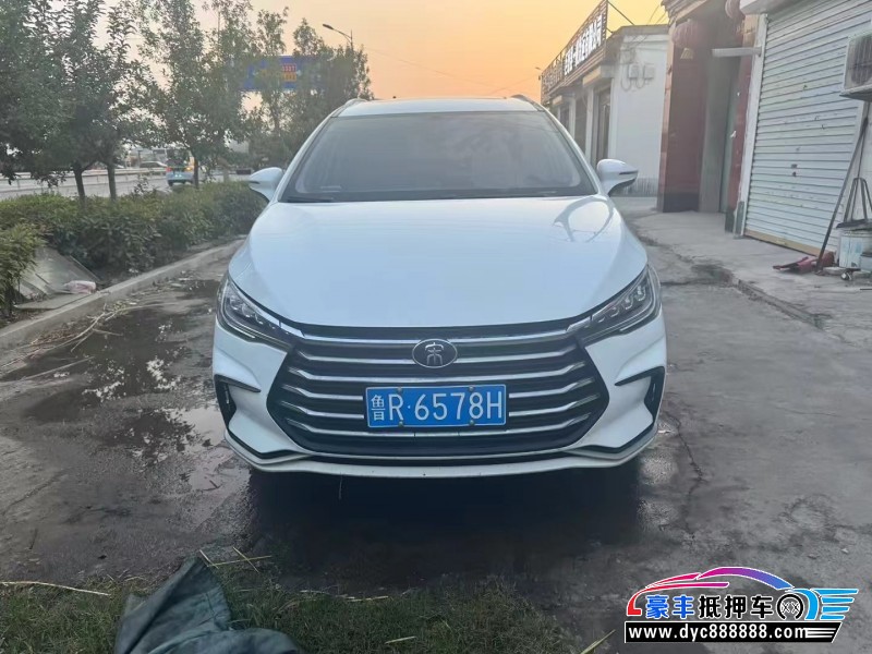 抵押车出售21年比亚迪宋轿车